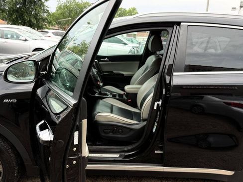 Used 2019 Kia Sportage EX w/ EX Sport Appearance Package AWD/4WD image 12