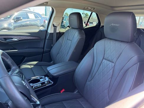 Used 2023 Buick Envision Avenir image 8