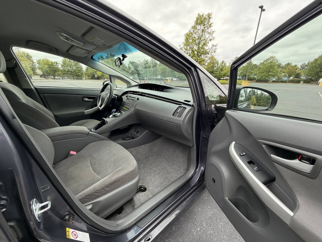 Used 2011 Toyota Prius Three FWD image 17