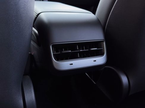 Used 2023 Tesla Model 3 Long Range image 19