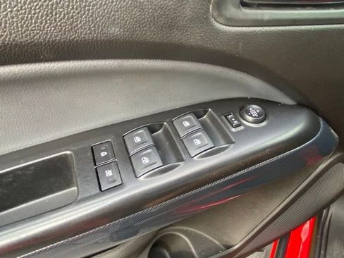 Used 2019 Chevrolet Colorado Z71 AWD/4WD image 18