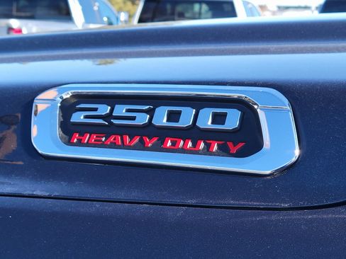 Used 2021 RAM 2500 Big Horn image 15