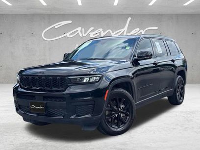 Used 2025 Jeep Grand Cherokee L Laredo
