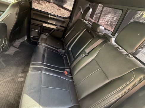 Used 2018 Ford F150 Lariat image 17