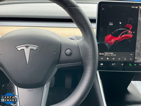 Used 2019 Tesla Model 3 Standard Range Plus image 39