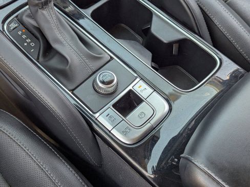 Used 2023 Kia Telluride EX FWD image 32