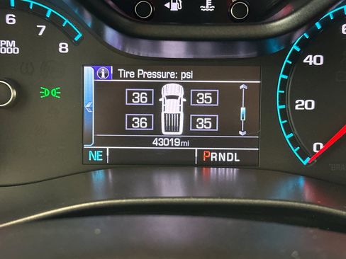 Used 2017 GMC Canyon SLE w/ SLE Convenience Package RWD image 33