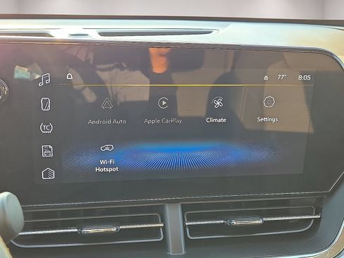 Used 2026 Chevrolet Trax LT FWD image 27