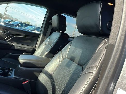 Certified 2023 Chevrolet Colorado LT w/ LT Convenience Package II image 15