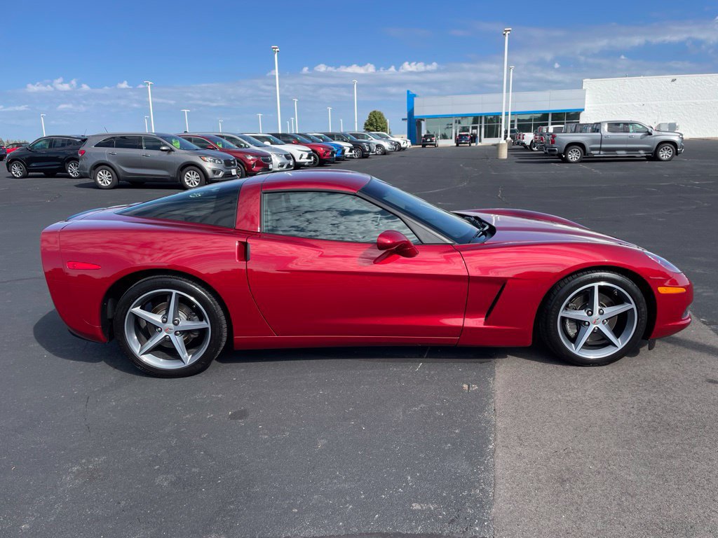 Used 2013 Chevrolet Corvette Coupe w/ 2LT Preferred Equipment Group RWD image 6