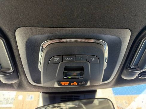 New 2026 Toyota Corolla SE w/ SE Premium Package image 20