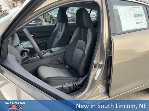 New 2026 Nissan Sentra SV w/ SV Convenience Package image 9