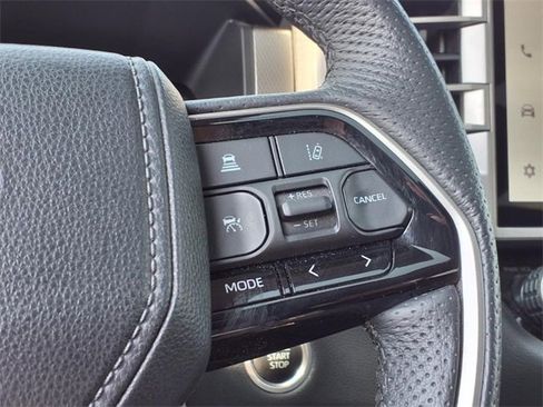 Used 2022 Toyota Tundra Limited image 22