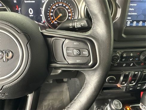 Certified 2019 Jeep Wrangler Sport image 20