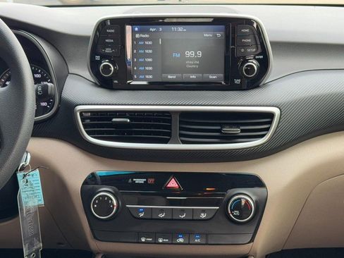 Used 2019 Hyundai Tucson SE w/ Cargo Package image 13