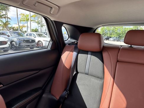 Used 2025 MAZDA CX-30 Carbon image 18