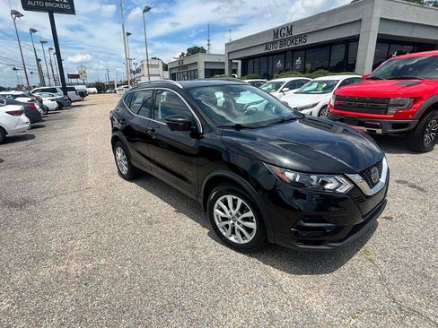 Used 2022 Nissan Rogue Sport SV w/ Technology Package AWD/4WD image 39
