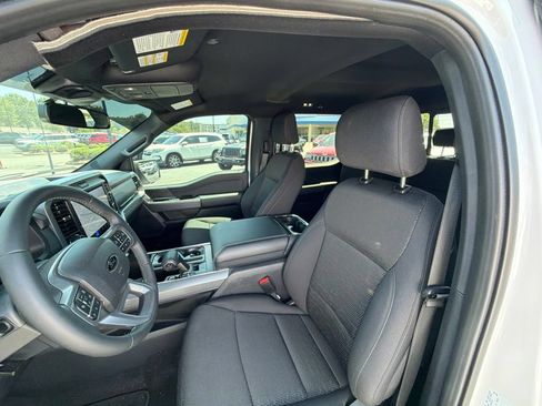 Used 2026 Ford F150 XLT w/ Equipment Group 302A MID AWD/4WD image 9