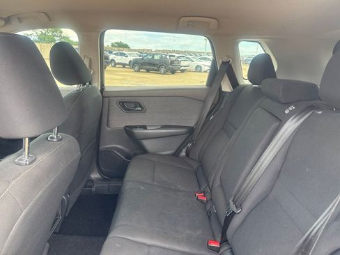 Certified 2023 Nissan Rogue S FWD image 34