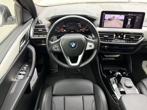 Used 2023 BMW X4 xDrive30i w/ Convenience Package AWD/4WD image 16