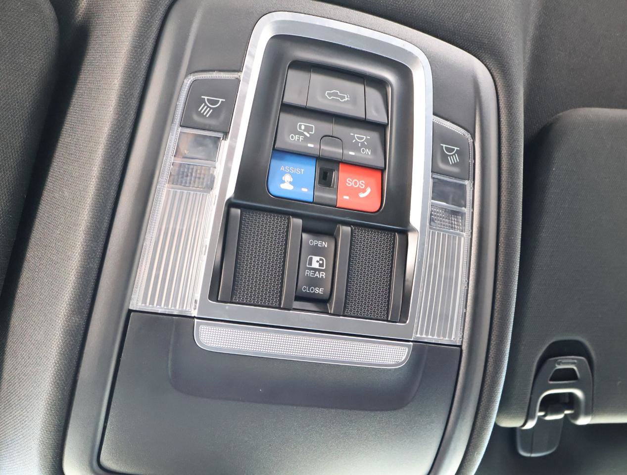 Used 2022 RAM 1500 Limited AWD/4WD image 54