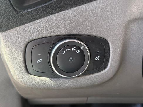Used 2022 Ford Transit Connect XL FWD image 39