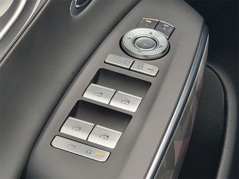 New 2025 Genesis GV70 3.5T Sport w/ Sport Advanced Package image 30