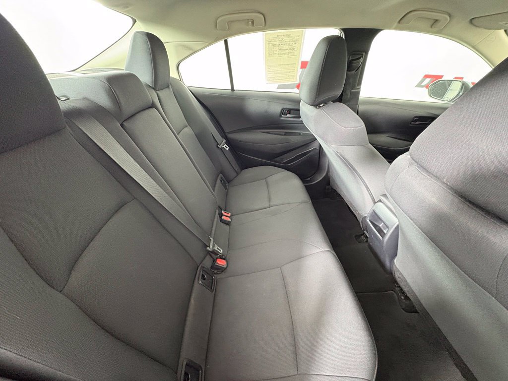 Used 2022 Toyota Corolla LE FWD image 41