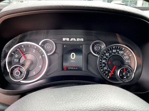 Used 2024 RAM 2500 Big Horn w/ Off Road Package AWD/4WD image 25