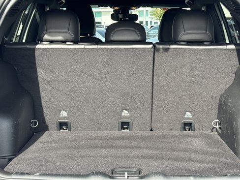 Used 2024 Jeep Compass Latitude w/ Altitude Special Edition image 29