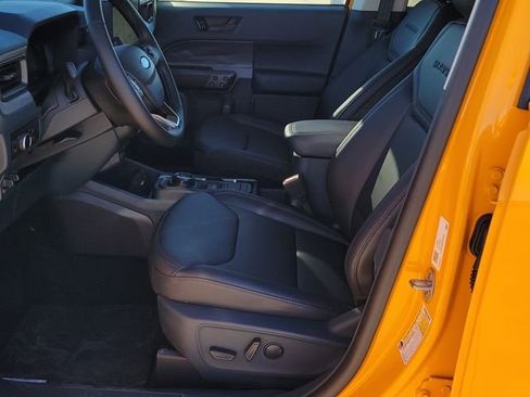 New 2026 Ford Maverick Lariat w/ Black Appearance Package image 6