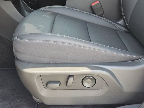 New 2026 Buick Envision Preferred AWD/4WD image 17