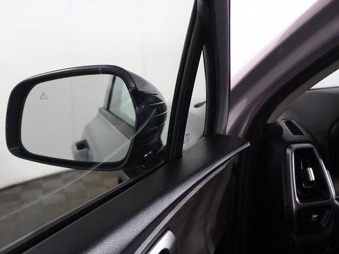 Used 2023 Kia Sorento S w/ Panoramic Sunroof Package image 35