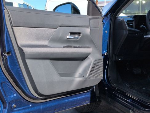 New 2026 Nissan Kicks SV image 13