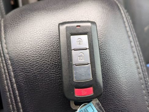 Used 2015 Mitsubishi Outlander Sport SE image 26