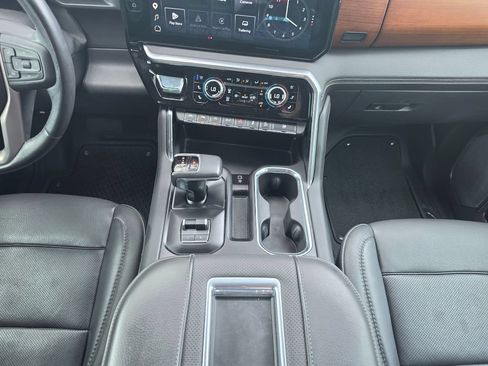 Used 2022 GMC Sierra 1500 Denali AWD/4WD image 27