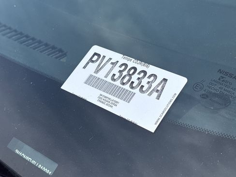 Used 2020 Nissan Versa SR w/ Convenience Package FWD image 31