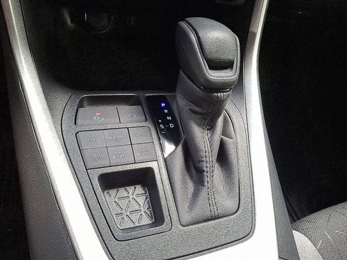 New 2025 Toyota RAV4 XLE image 8