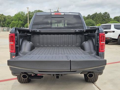 Used 2026 RAM 1500 Limited w/ Night Edition AWD/4WD image 40