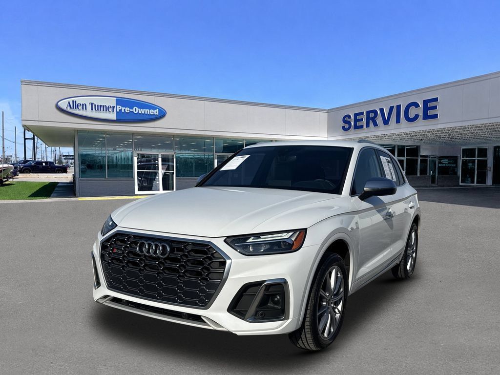 Used 2022 Audi SQ5 Premium w/ Convenience Package AWD/4WD image 4