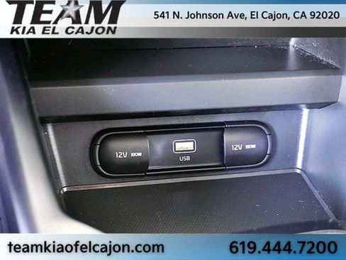 Certified 2023 Kia Soul LX w/ LX Technology Package FWD image 28