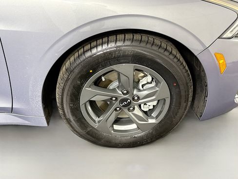 Used 2022 Kia K5 LX image 31