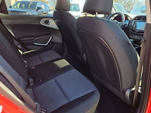 Used 2024 Kia Soul LX w/ Option Group 015 image 15
