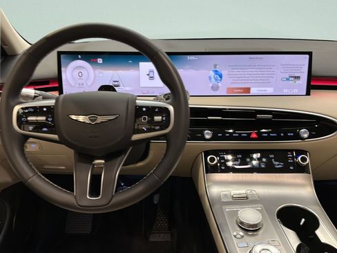 Certified 2026 Genesis GV70 2.5T Select AWD/4WD image 24