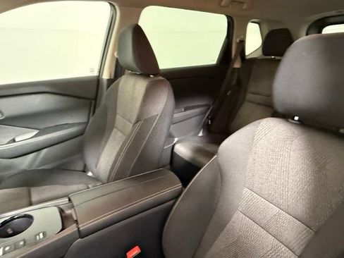 Used 2026 Nissan Rogue SV FWD image 25