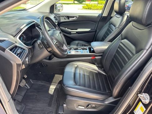 Used 2019 Ford Edge SEL w/ Equipment Group 201A AWD/4WD image 8