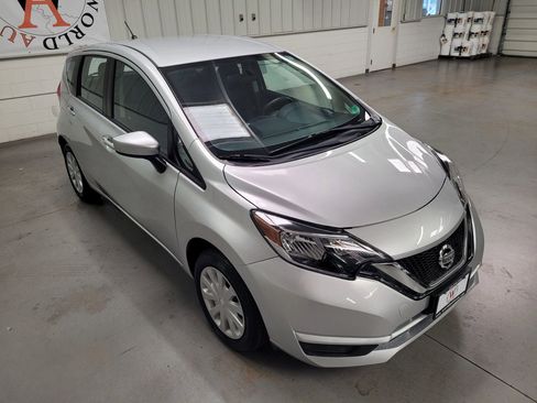 Used 2018 Nissan Versa Note S image 11