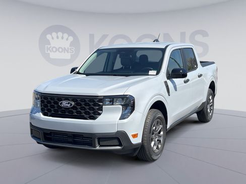 New 2025 Ford Maverick XLT w/ XLT Luxury Package AWD/4WD image 1