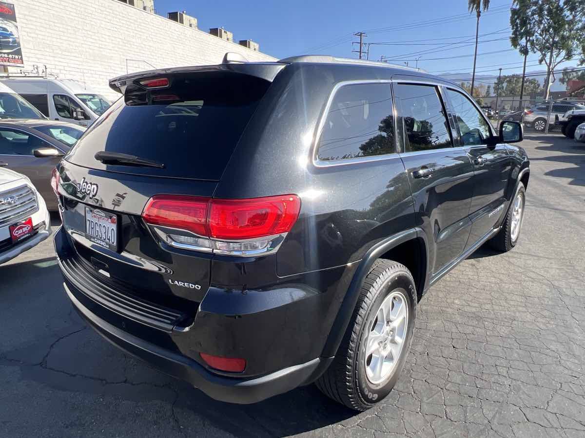 Used 2016 Jeep Grand Cherokee Laredo w/ Quick Order Package 23E RWD image 5