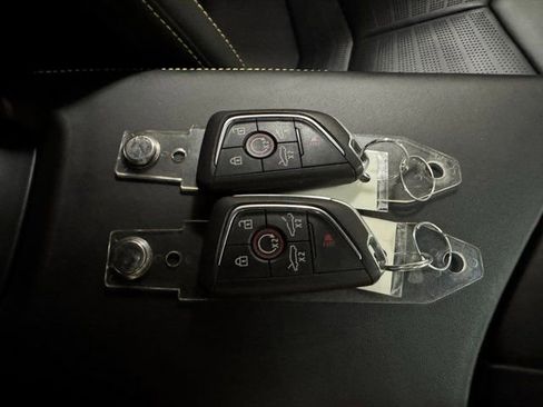 Used 2024 Chevrolet Corvette Stingray Premium Cpe w/ Z51 Performance Package image 33